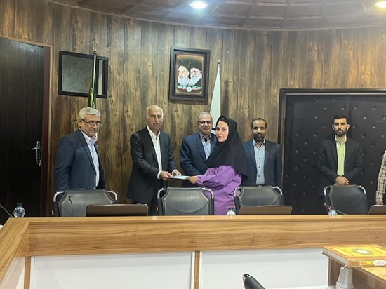 برگزاری تقدیر از دانشجویان نخبه شاهد و ایثارگر